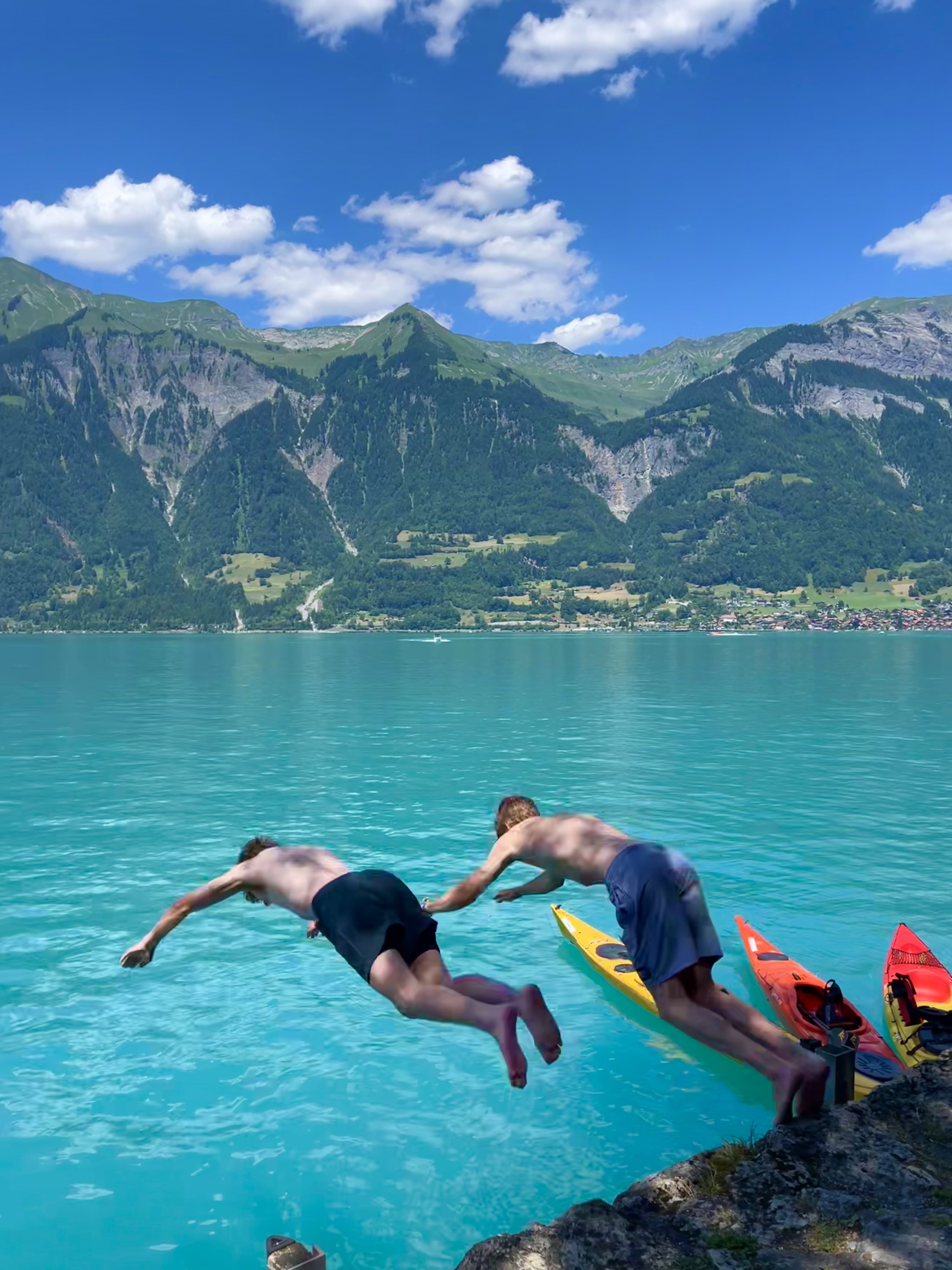 Jumping into Lake Brienz from kayak